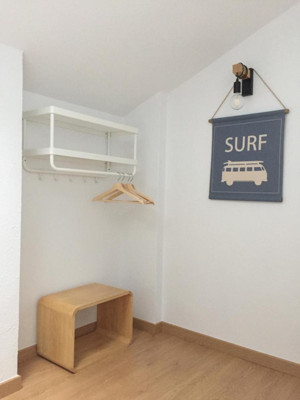 Somo Surfskate Hostel Castañedo Eksteriør billede
